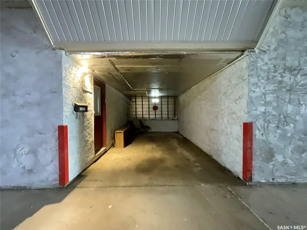 5118 10th Avenue Regina SK S4T 7P5