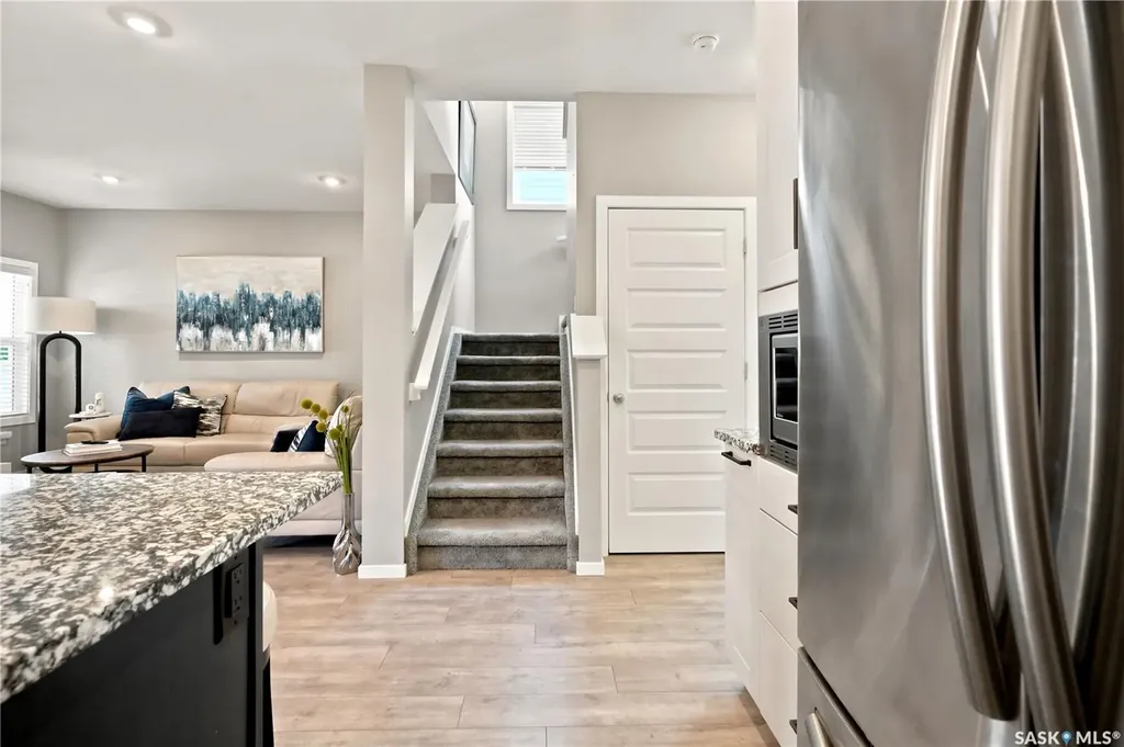 211 Dagnone Lane Saskatoon SK S7V 0R1