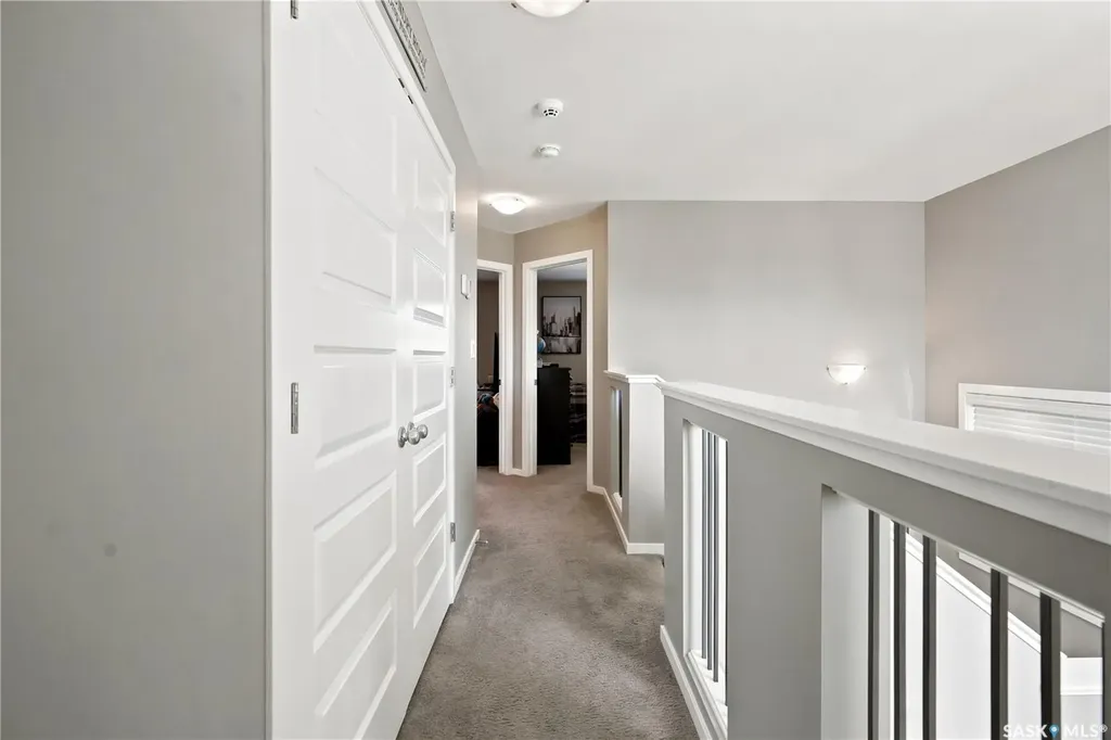 211 Dagnone Lane Saskatoon SK S7V 0R1