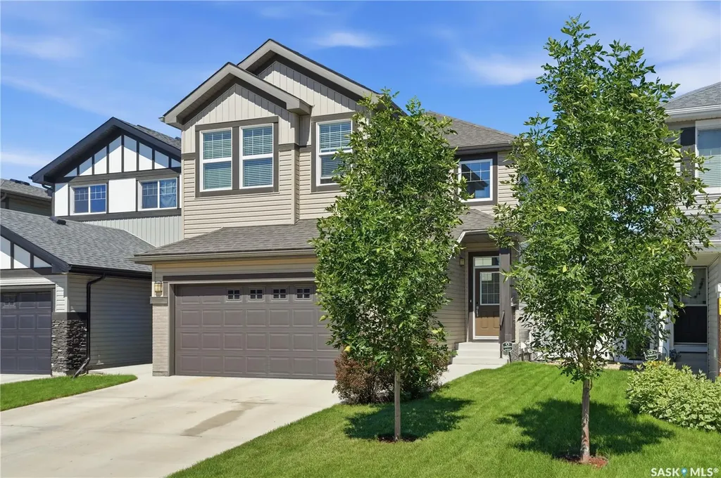 211 Dagnone Lane Saskatoon SK S7V 0R1