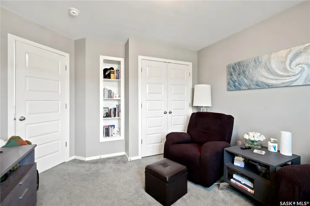 211 Dagnone Lane Saskatoon SK S7V 0R1
