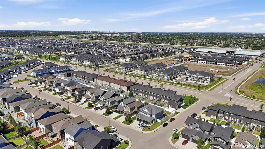 211 Dagnone Lane Saskatoon SK S7V 0R1