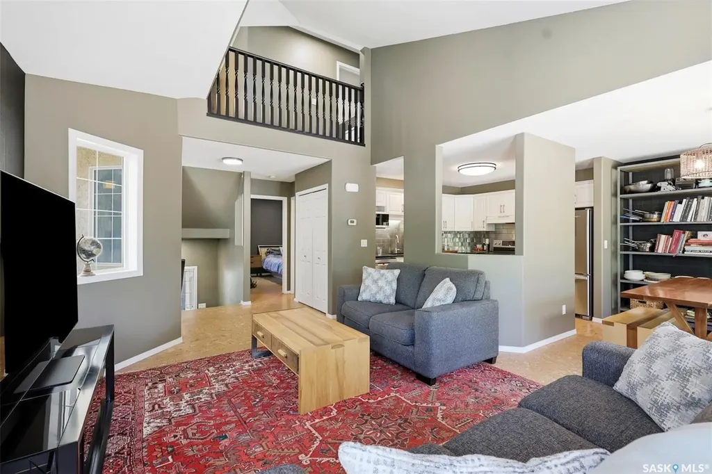 905D 9th Street E Saskatoon SK S7H 0M9