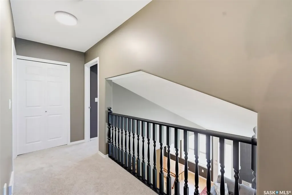905D 9th Street E Saskatoon SK S7H 0M9