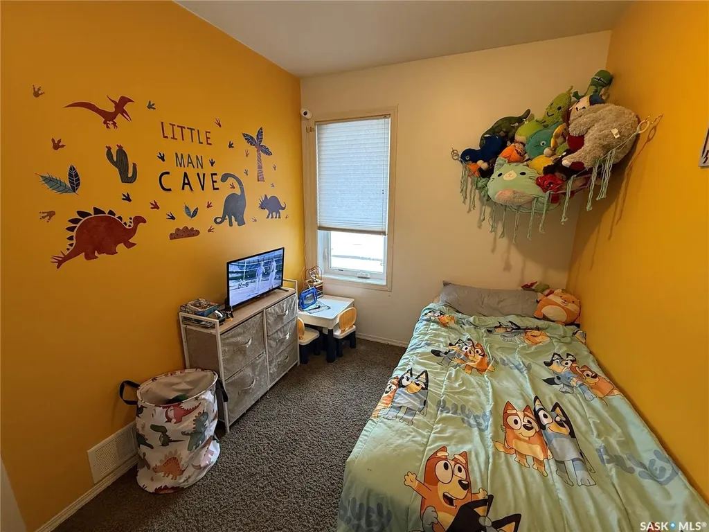 1795 Clark Avenue Weyburn SK S4H 3L3