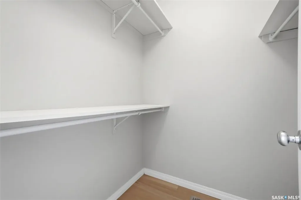 4317 Gusway Street Regina SK S4X 0C7