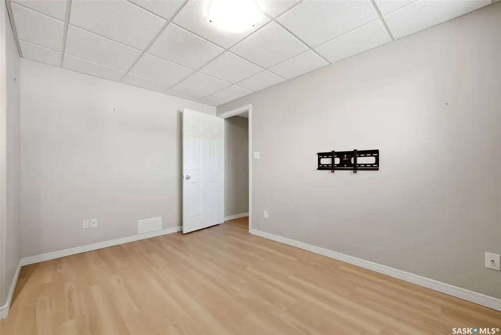 4317 Gusway Street Regina SK S4X 0C7