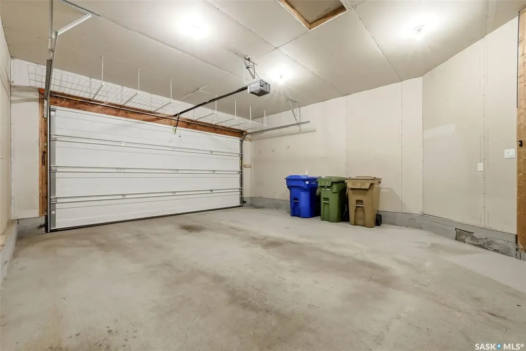 4317 Gusway Street Regina SK S4X 0C7