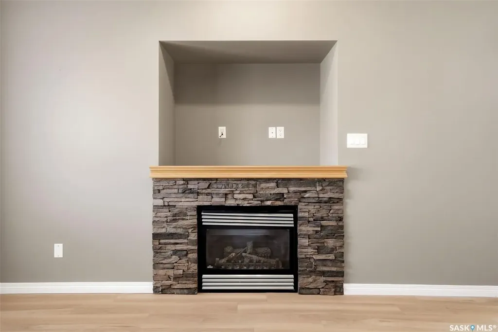 4317 Gusway Street Regina SK S4X 0C7