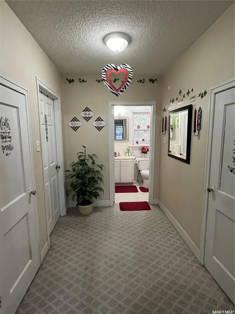 1501 3rd Street Estevan SK S4A 0S5