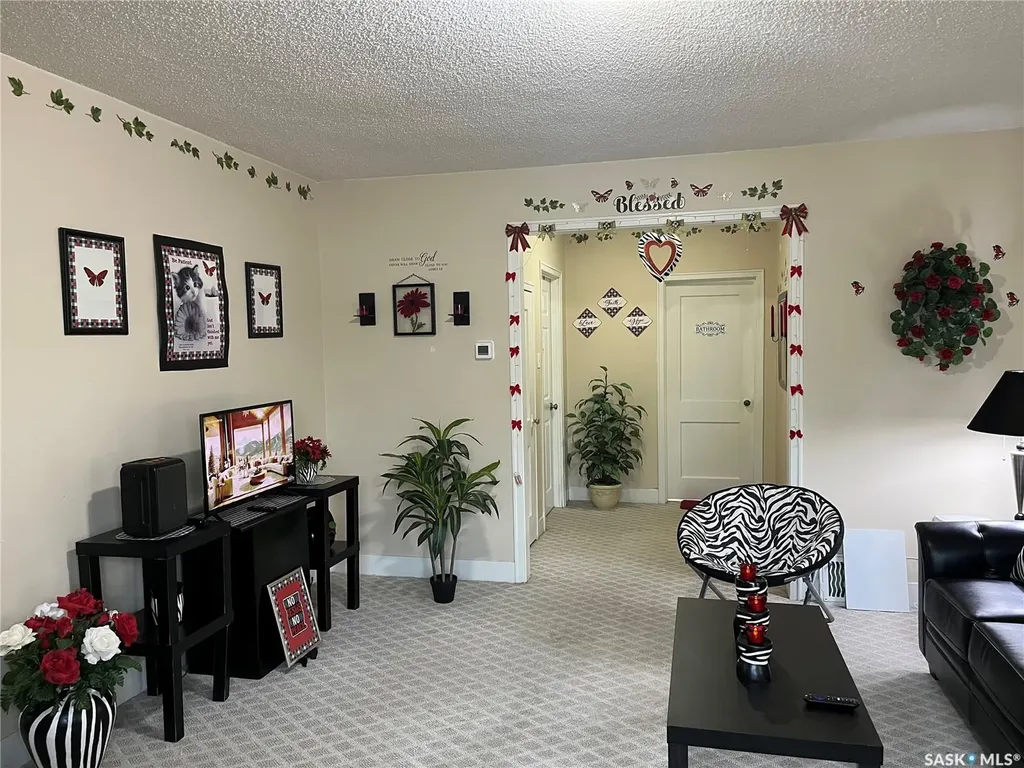 1501 3rd Street Estevan SK S4A 0S5