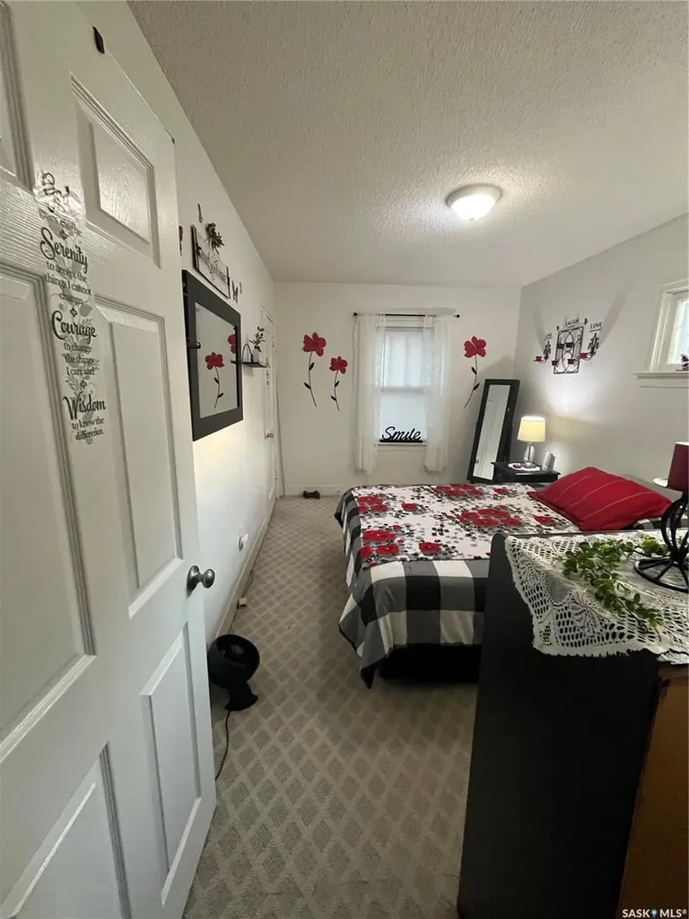 1501 3rd Street Estevan SK S4A 0S5