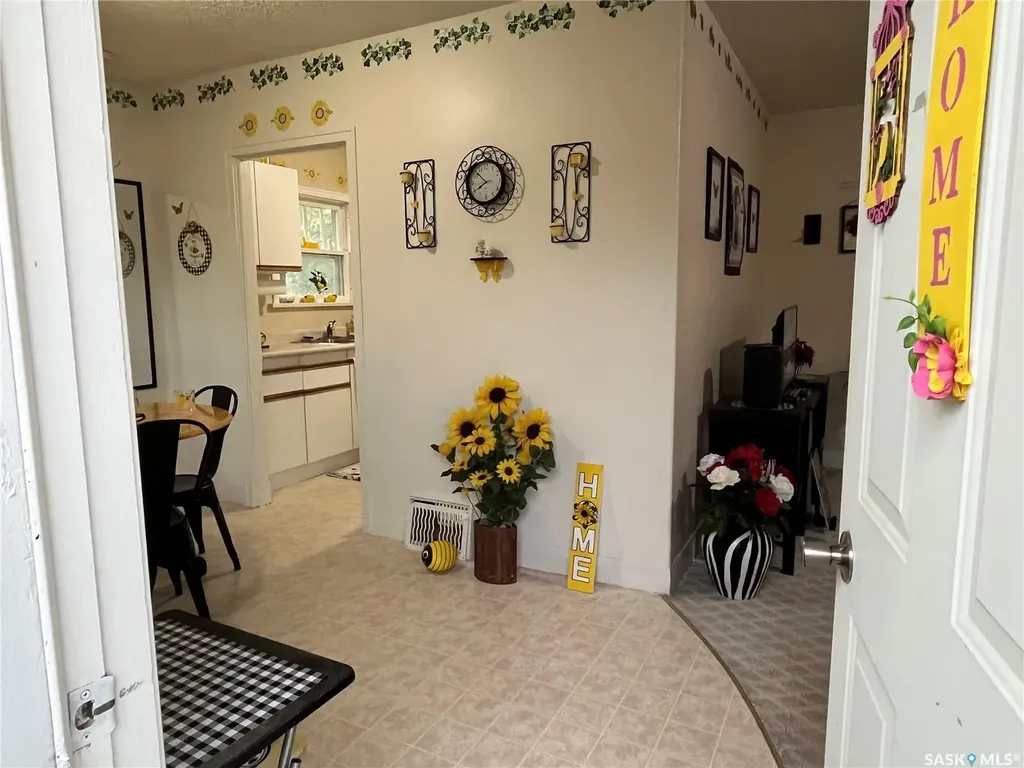 1501 3rd Street Estevan SK S4A 0S5