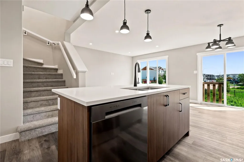 1749 Mustard Street Regina SK S4Y 0G1