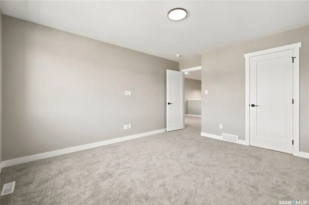 1749 Mustard Street Regina SK S4Y 0G1