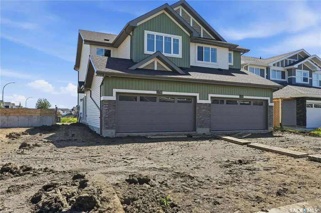 1749 Mustard Street Regina SK S4Y 0G1