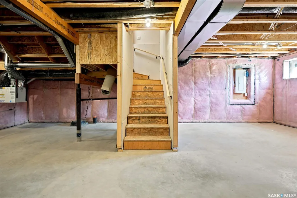 1749 Mustard Street Regina SK S4Y 0G1