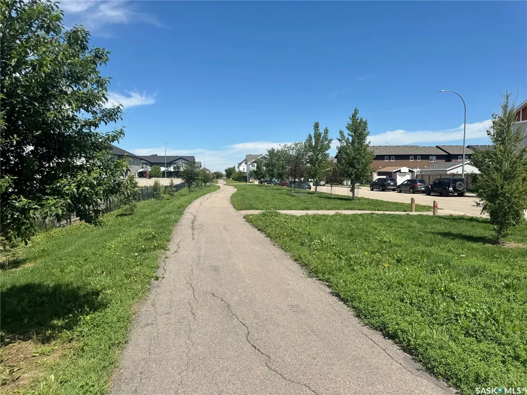 1749 Mustard Street Regina SK S4Y 0G1