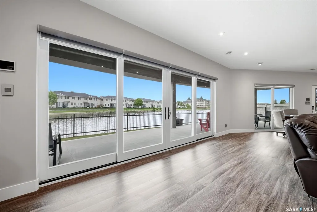 2168 Riverbend Cove Regina SK S4V 1R8