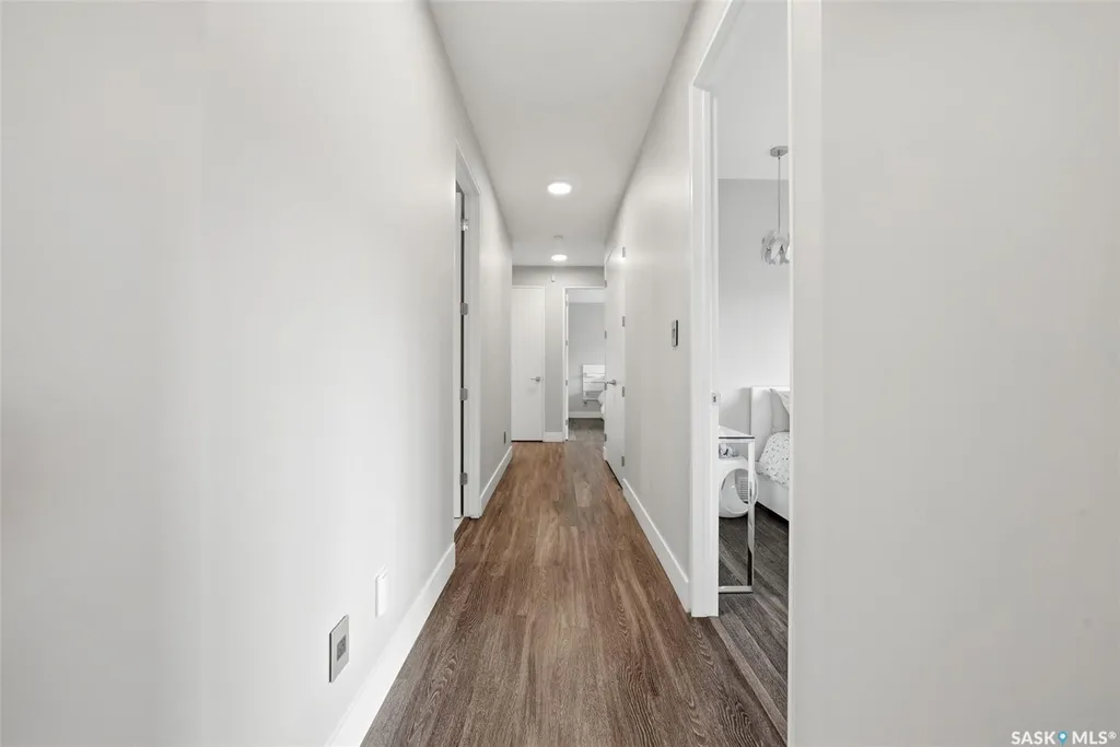 2168 Riverbend Cove Regina SK S4V 1R8