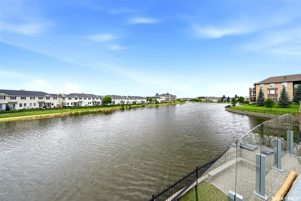 2168 Riverbend Cove Regina SK S4V 1R8