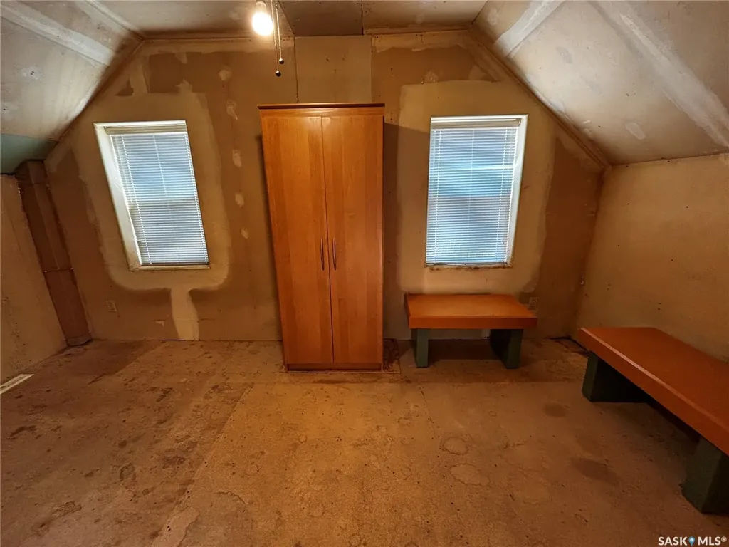 428 I Avenue S Saskatoon SK S7M 1Y4