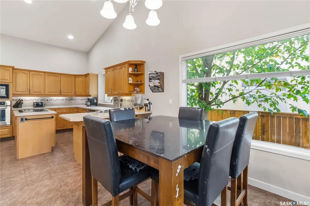 131 Mendel Crescent Saskatoon SK S7J 5J7