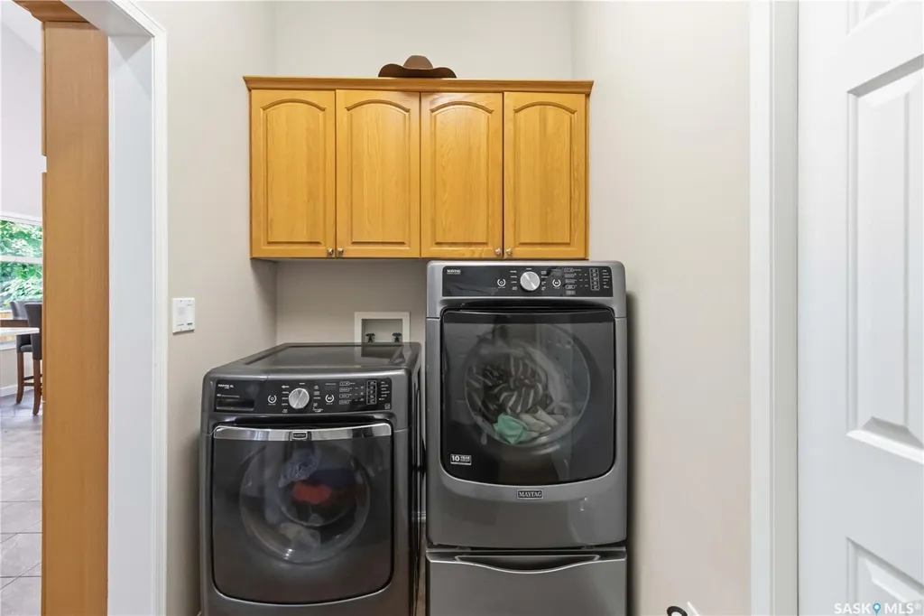 131 Mendel Crescent Saskatoon SK S7J 5J7