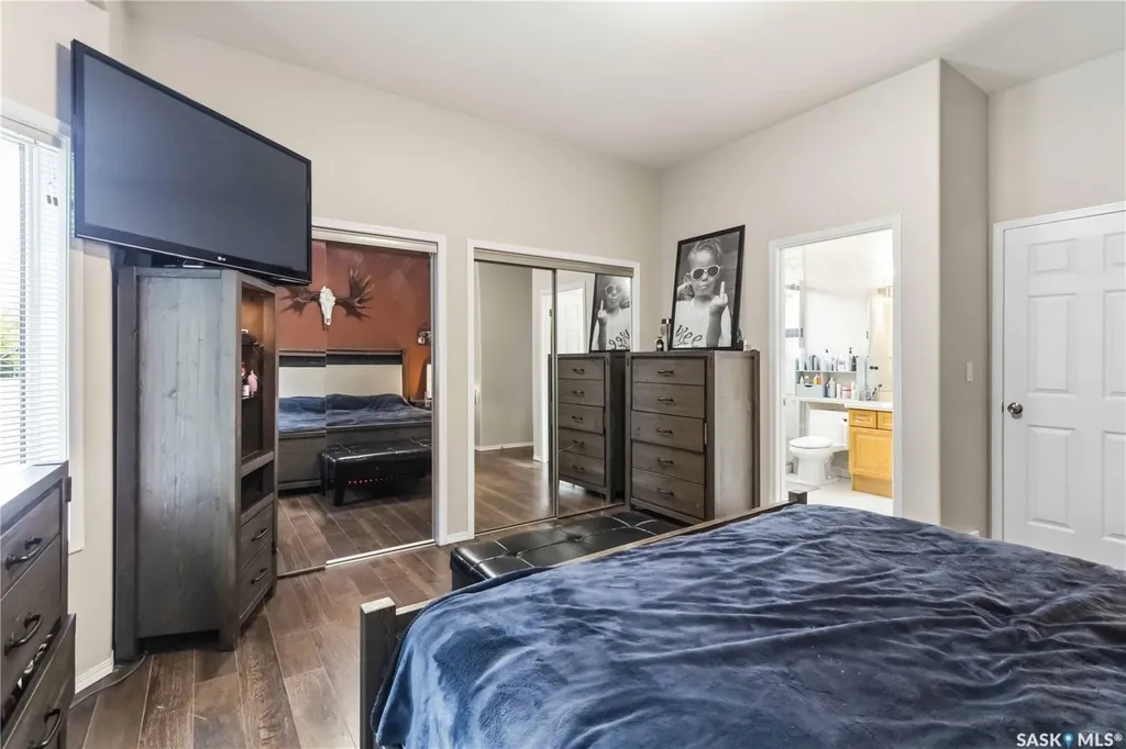 131 Mendel Crescent Saskatoon SK S7J 5J7