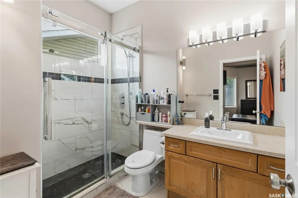 131 Mendel Crescent Saskatoon SK S7J 5J7