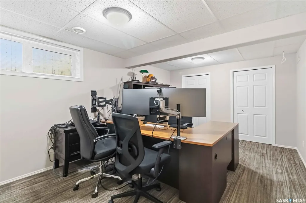 131 Mendel Crescent Saskatoon SK S7J 5J7