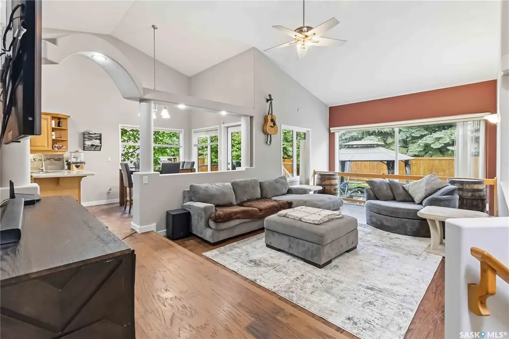 131 Mendel Crescent Saskatoon SK S7J 5J7