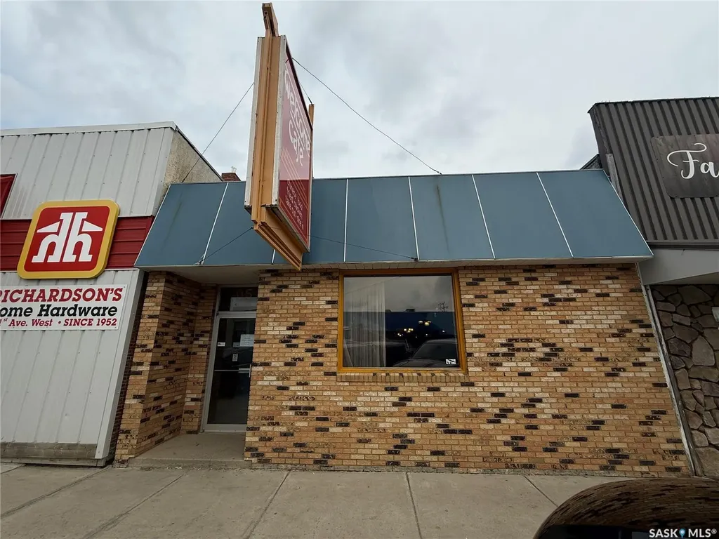 105 1st Avenue W Nipawin SK S0E 1E0