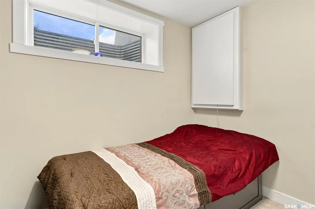 332 Mcfaull Crescent Saskatoon SK S7V 0S5