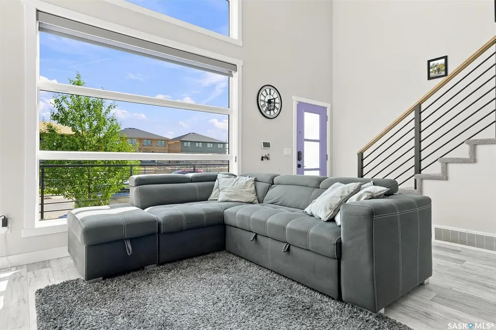 332 Mcfaull Crescent Saskatoon SK S7V 0S5