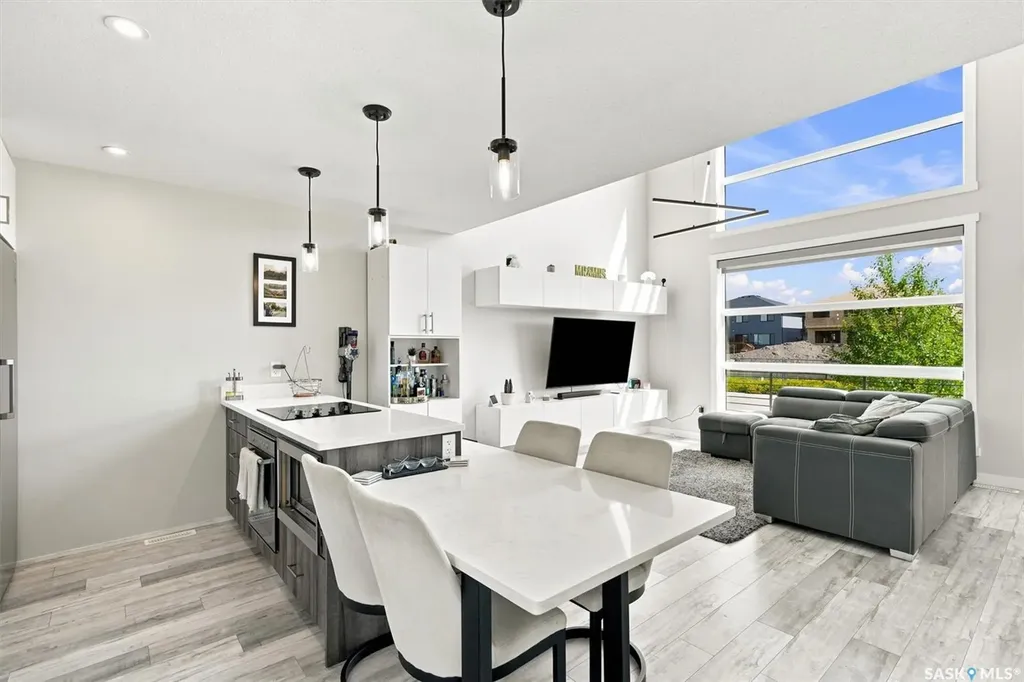 332 Mcfaull Crescent Saskatoon SK S7V 0S5