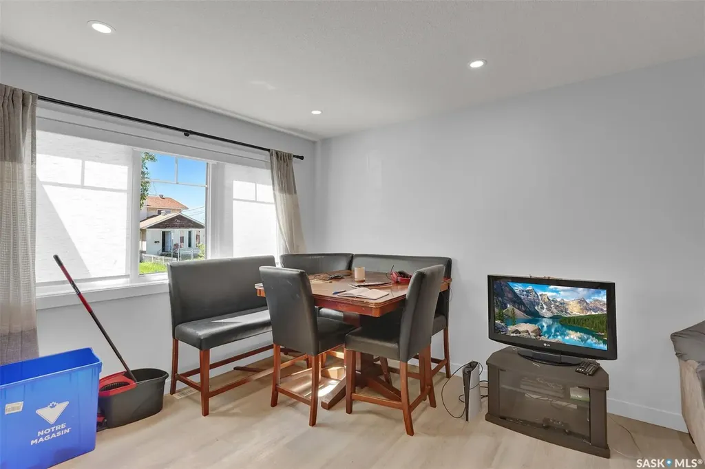 2031 Francis Street Regina SK S4N 2P2