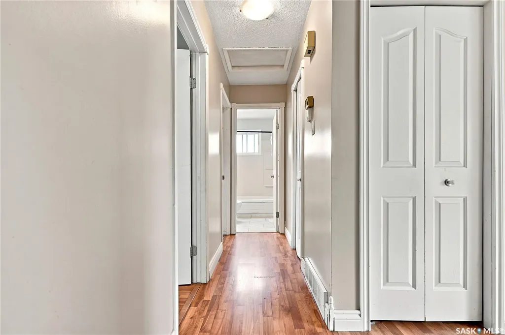 457 Meighen Crescent Saskatoon SK S7L 5H3