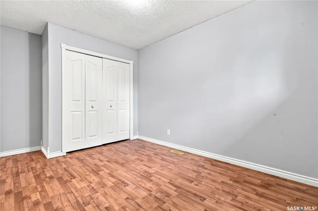 457 Meighen Crescent Saskatoon SK S7L 5H3