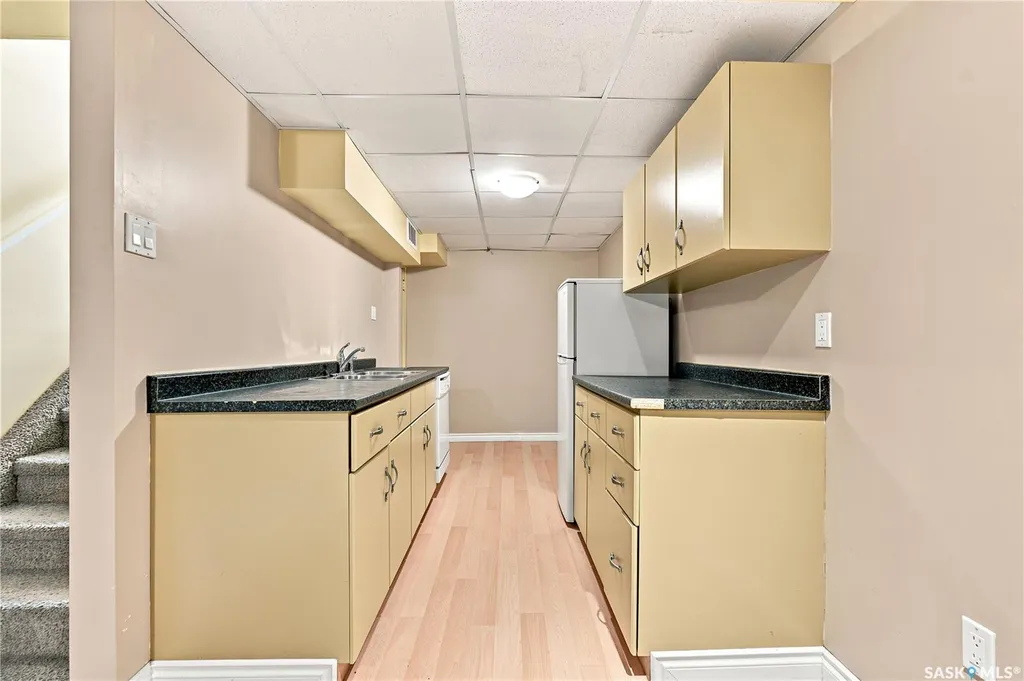 457 Meighen Crescent Saskatoon SK S7L 5H3