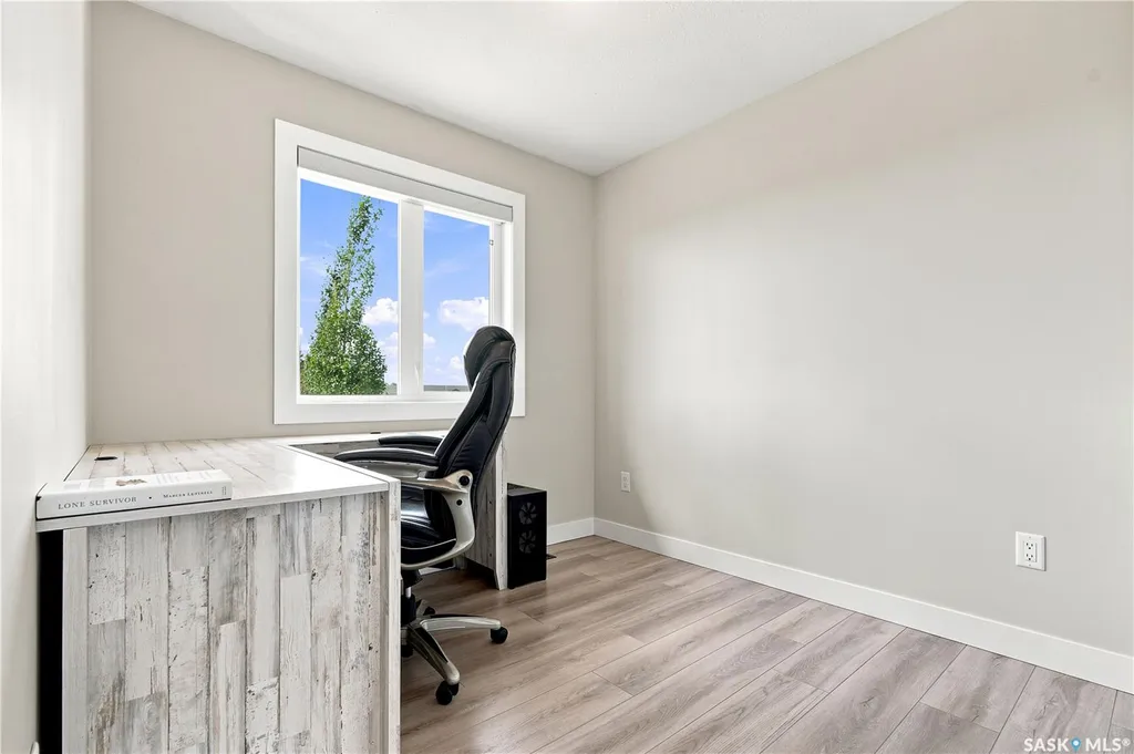 944 Glenview Cove Martensville SK S0K 0A2
