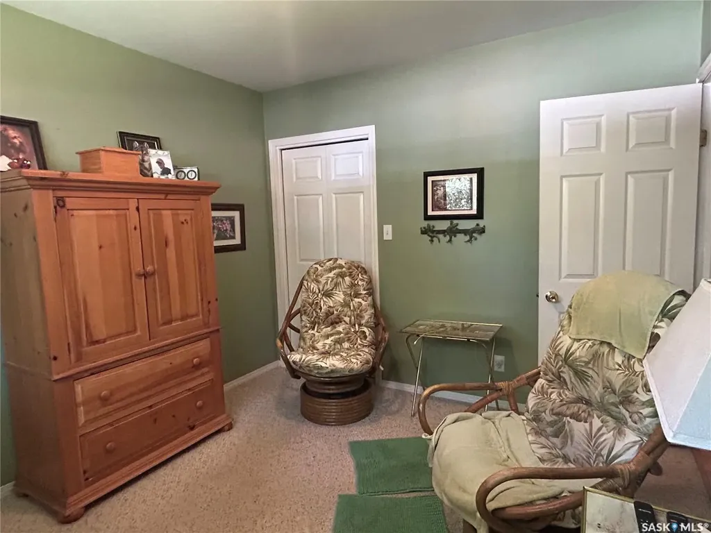 231 Duncan Road Estevan SK S4A 0A3