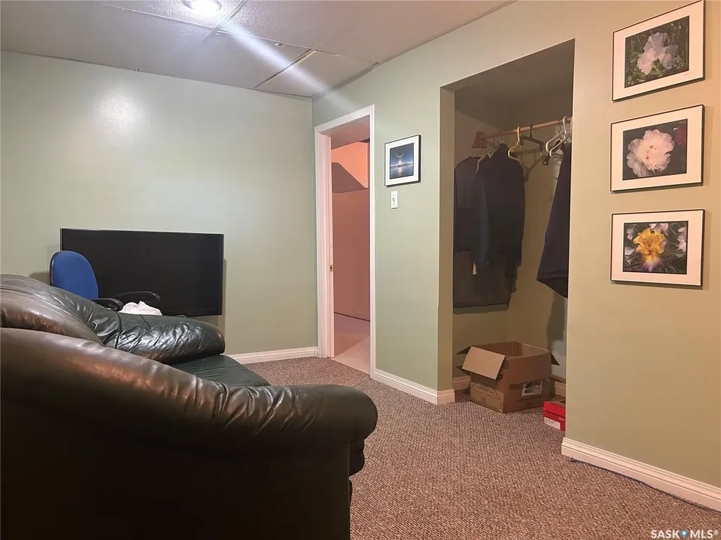 231 Duncan Road Estevan SK S4A 0A3