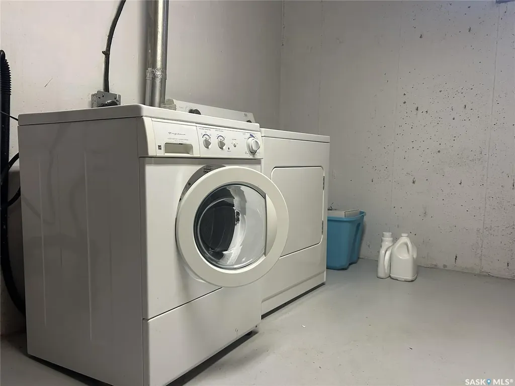 231 Duncan Road Estevan SK S4A 0A3