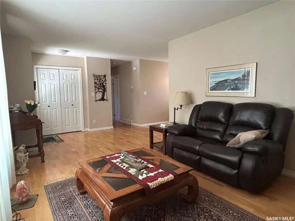 231 Duncan Road Estevan SK S4A 0A3