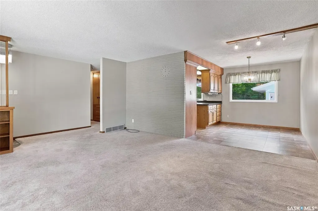 310 Adelaide Street E Saskatoon SK S7J 0H7
