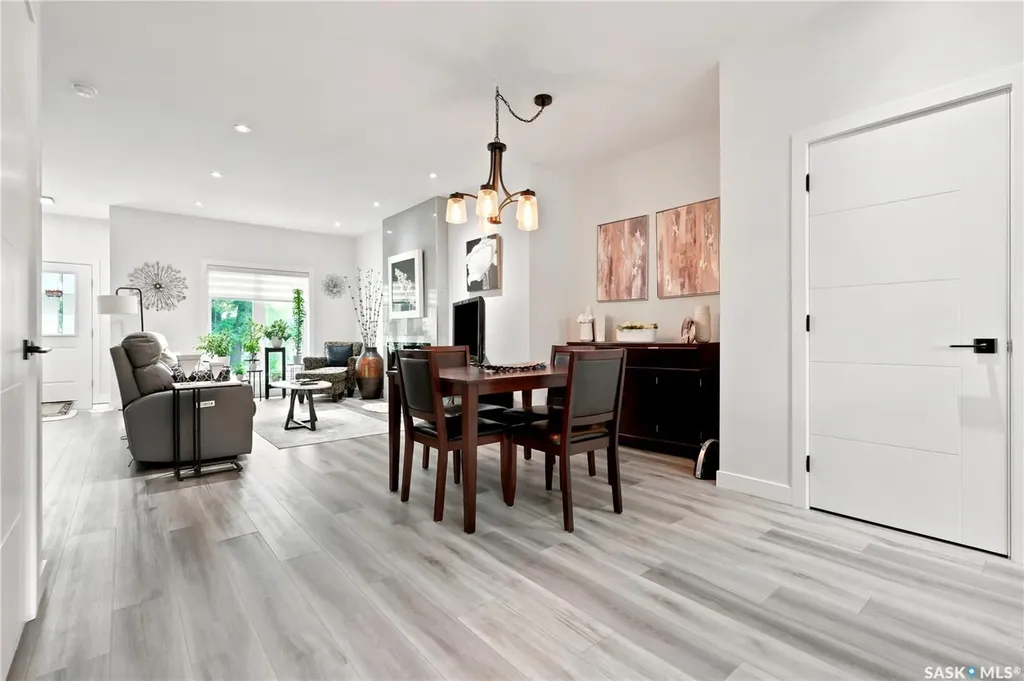 414A 109th Street W Saskatoon SK S7N 1R7