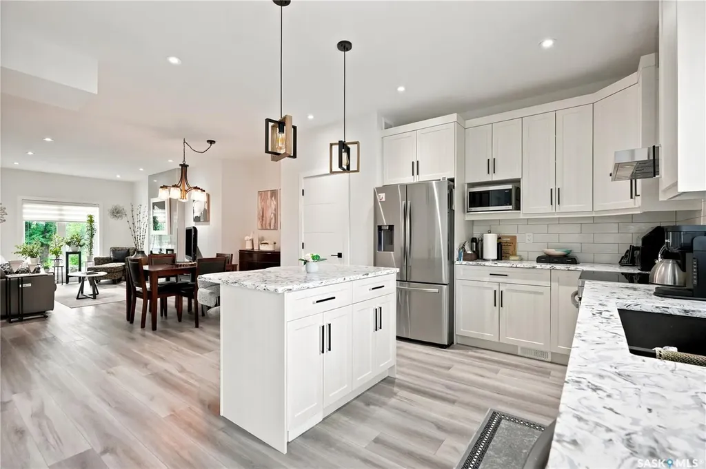 414A 109th Street W Saskatoon SK S7N 1R7