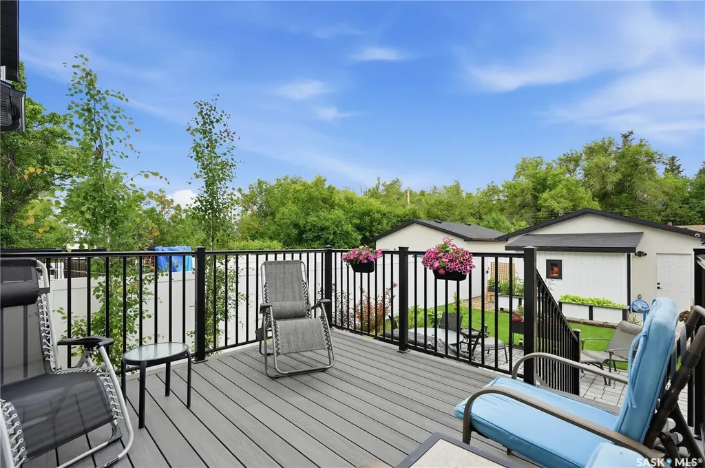 414A 109th Street W Saskatoon SK S7N 1R7