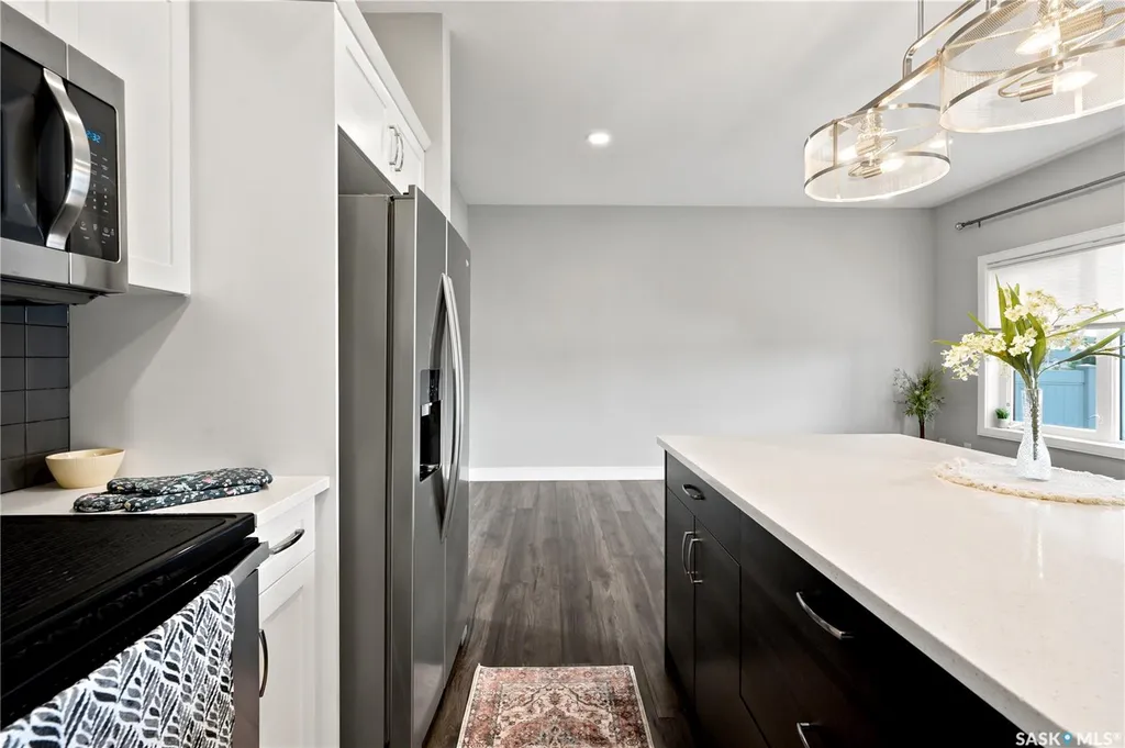 115 Veltkamp Crescent Saskatoon SK S7T 0T7